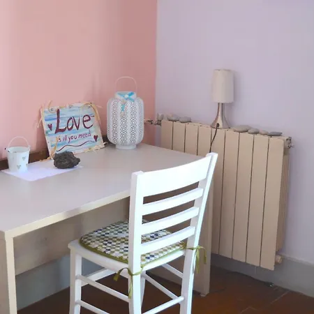 Teocle בית הארחה