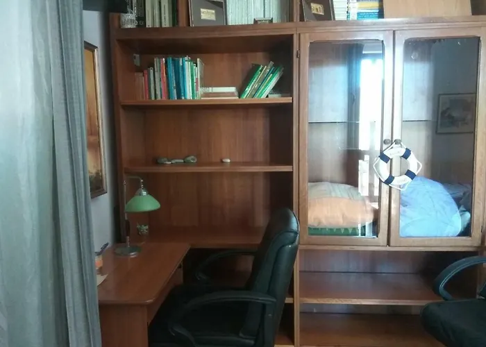 Teocle Πανσιόν