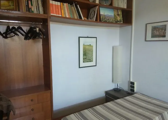 Teocle Πανσιόν